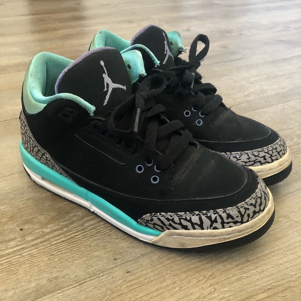 Nike Boys Air Jordan 3 441140-045 Black Basketball Shoes Sneakers Size 4.5Y